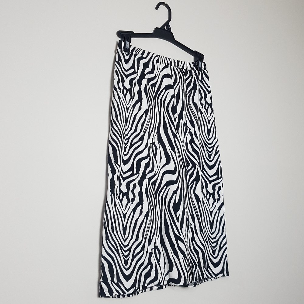 Zebra print skirt